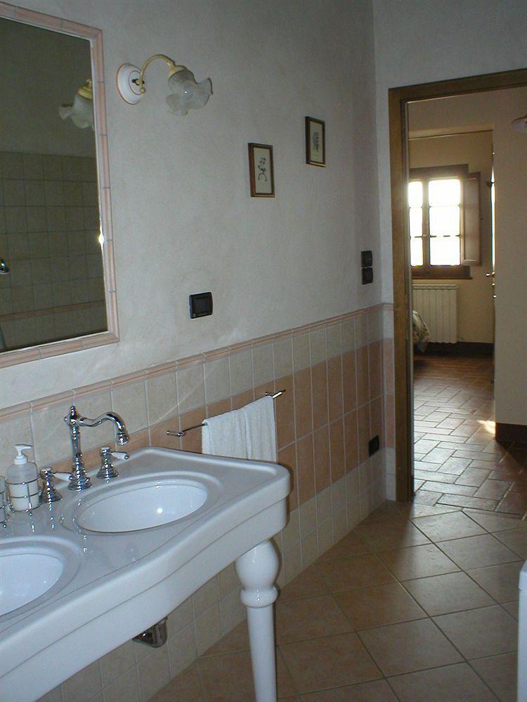 Agriturismo Terra Rossa Valiano Bagian luar foto