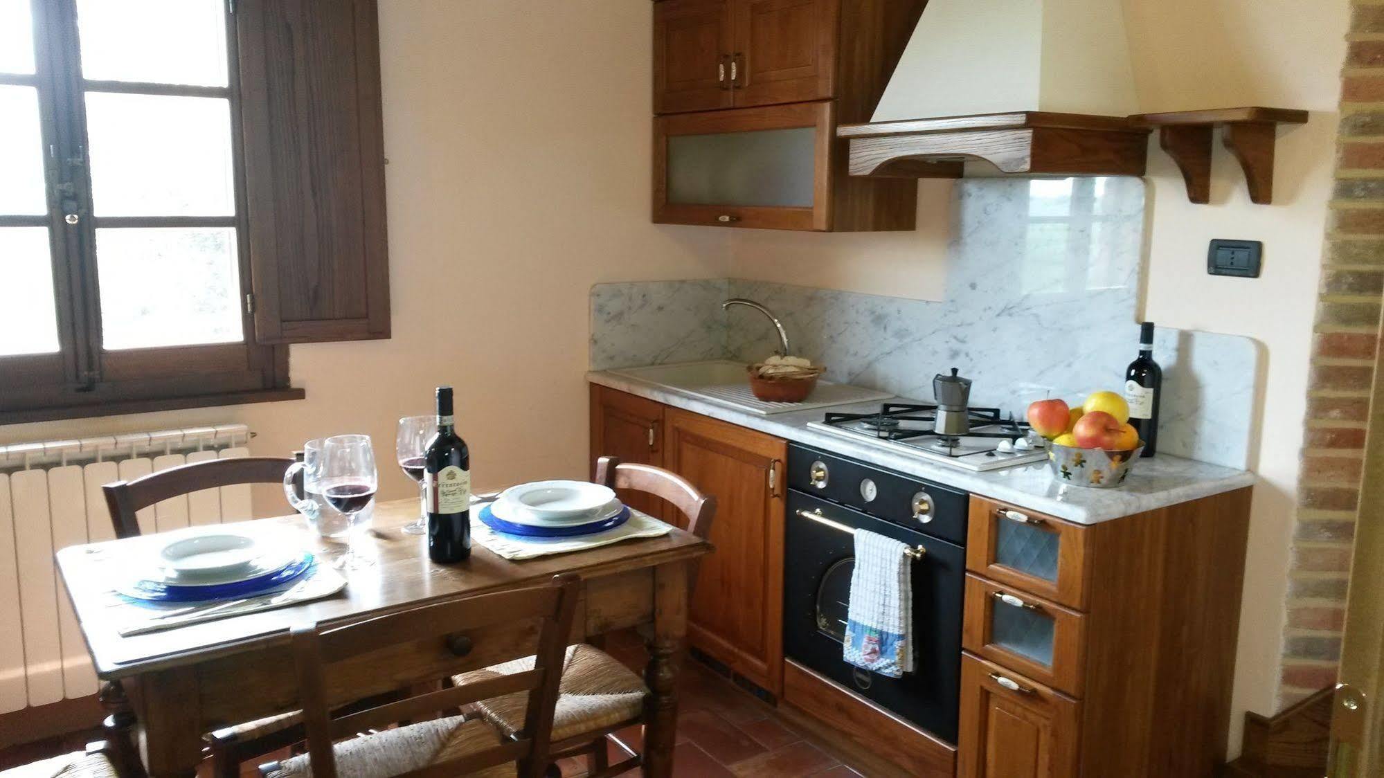 Agriturismo Terra Rossa Valiano Bagian luar foto