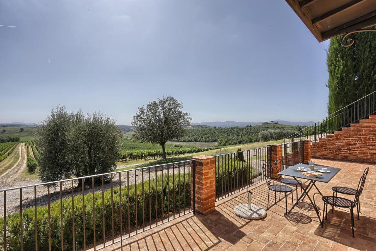 Agriturismo Terra Rossa Valiano Bagian luar foto